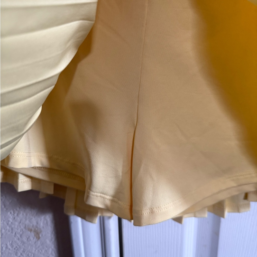 Nordstrom bp yellow Pleated Skort M - Picture 4 of 6